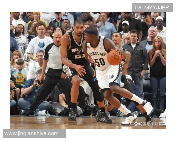 马刺对阵灰熊直播全程回顾与精彩瞬间分享